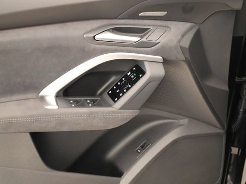 New 2026 Audi SQ5 Premium Plus AWD/4WD image 22