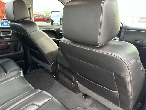 Used 2019 GMC Sierra 2500 SLT w/ Duramax Plus Package image 22