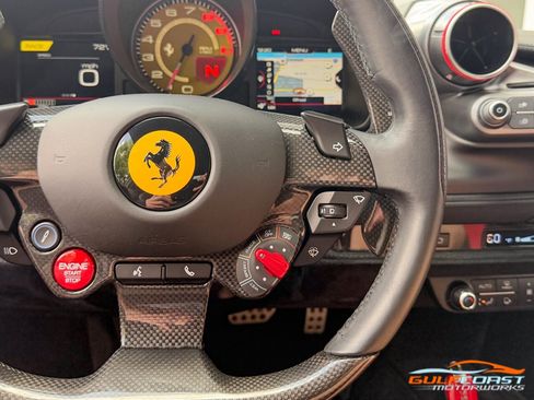 Used 2021 Ferrari F8 Tributo image 30
