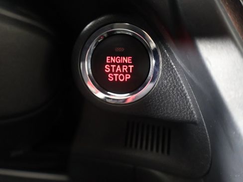 Used 2025 Subaru Forester Premium image 37