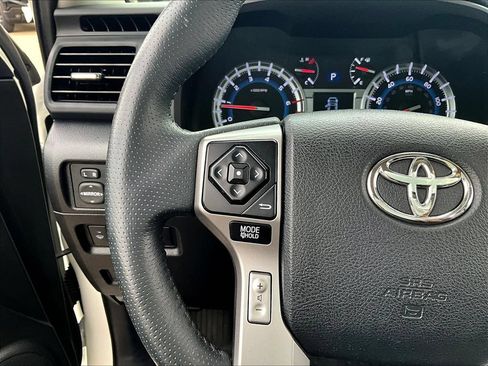 Used 2019 Toyota 4Runner Limited AWD/4WD image 13