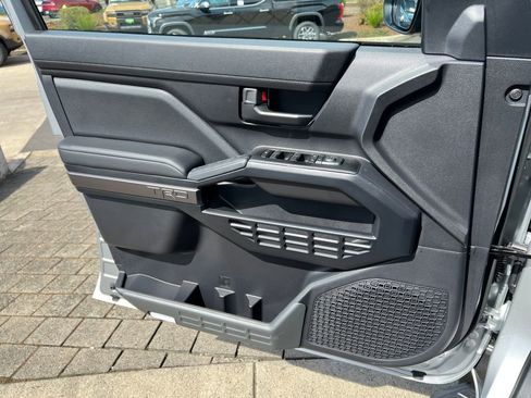 New 2026 Toyota 4Runner TRD Off-Road AWD/4WD image 16