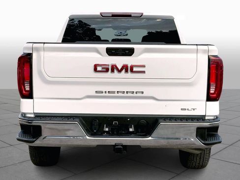 Used 2025 GMC Sierra 1500 SLT image 4