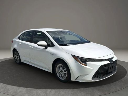 Used 2020 Toyota Corolla LE FWD image 22