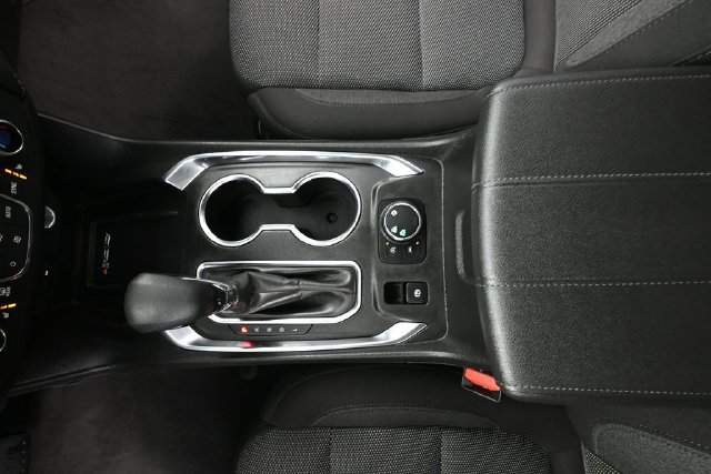 Used 2023 Chevrolet Traverse LT AWD/4WD image 26