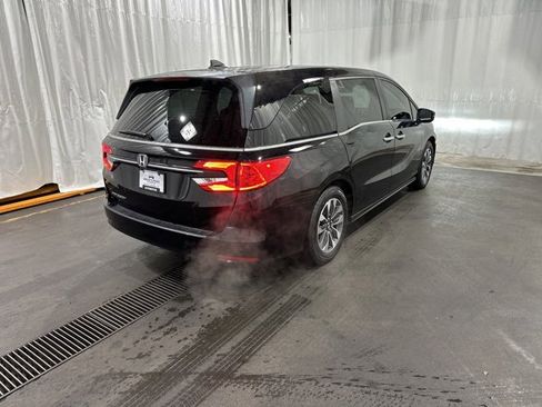 Used 2021 Honda Odyssey EX-L image 3