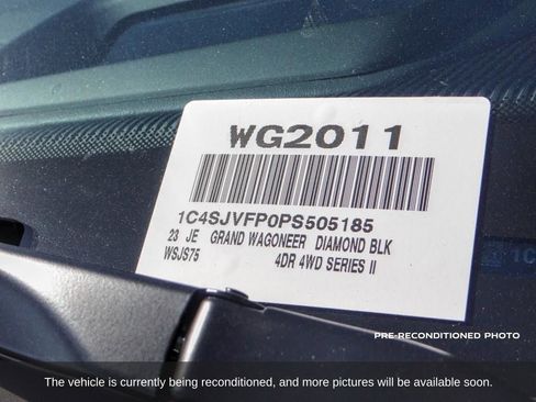 Used 2023 Jeep Grand Wagoneer Series II image 30