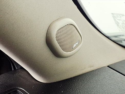 Used 2012 GMC Yukon XL Denali image 23