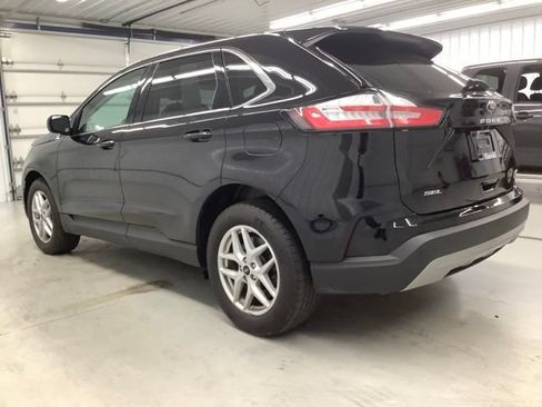 Used 2024 Ford Edge SEL w/ Convenience Package AWD/4WD image 4