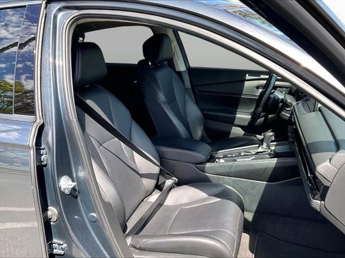 Used 2023 Honda Accord Touring image 8