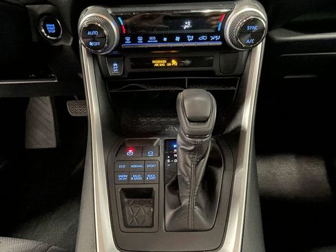 Used 2019 Toyota RAV4 XLE image 34