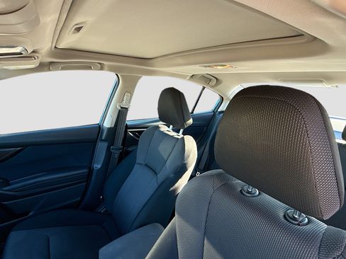 Used 2018 Subaru Impreza 2.0i Premium image 25