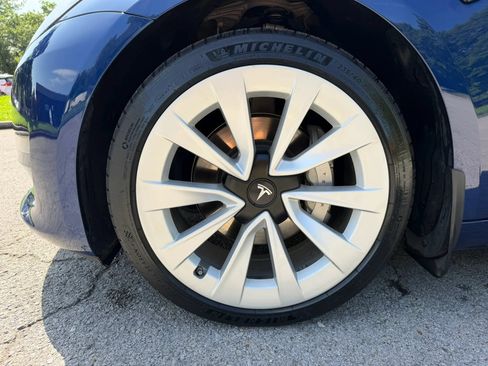 Used 2023 Tesla Model 3 Standard Range RWD image 12