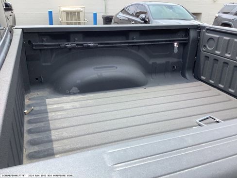 Used 2024 RAM 1500 Lone Star image 14