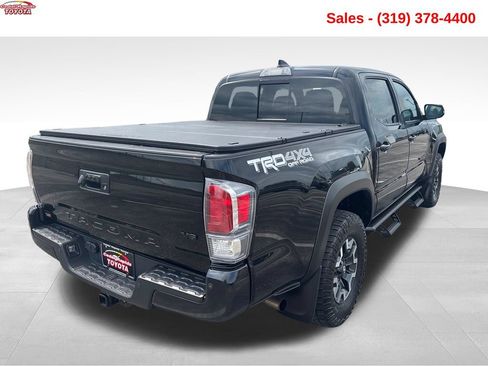 Used 2021 Toyota Tacoma TRD Off-Road w/ TRD Premium Off Road Package AWD/4WD image 5