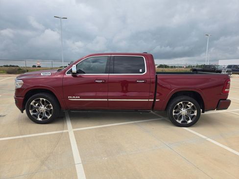 Used 2019 RAM 1500 Limited RWD image 6