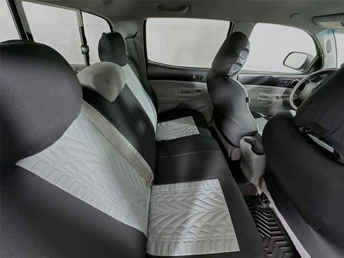 Used 2009 Toyota Tacoma DBL CAB 4WD LB AT image 23