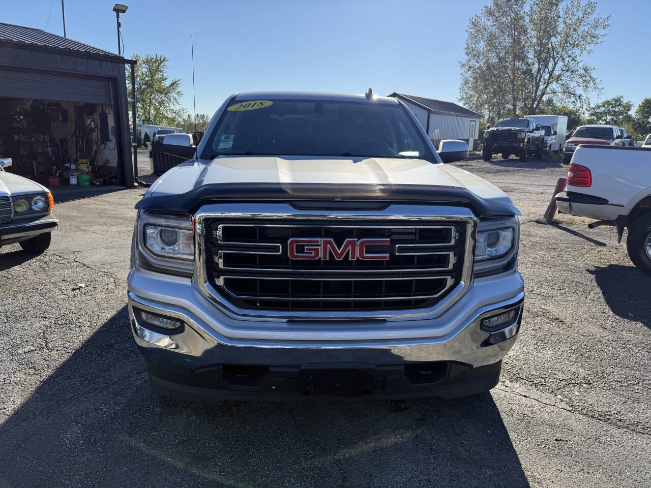 Used 2018 GMC Sierra 1500 SLE w/ SLE Value Package AWD/4WD image 8
