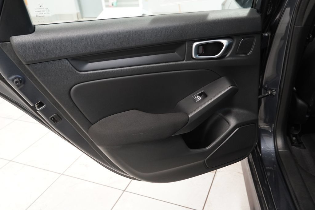 Used 2023 Honda Civic Sport image 24