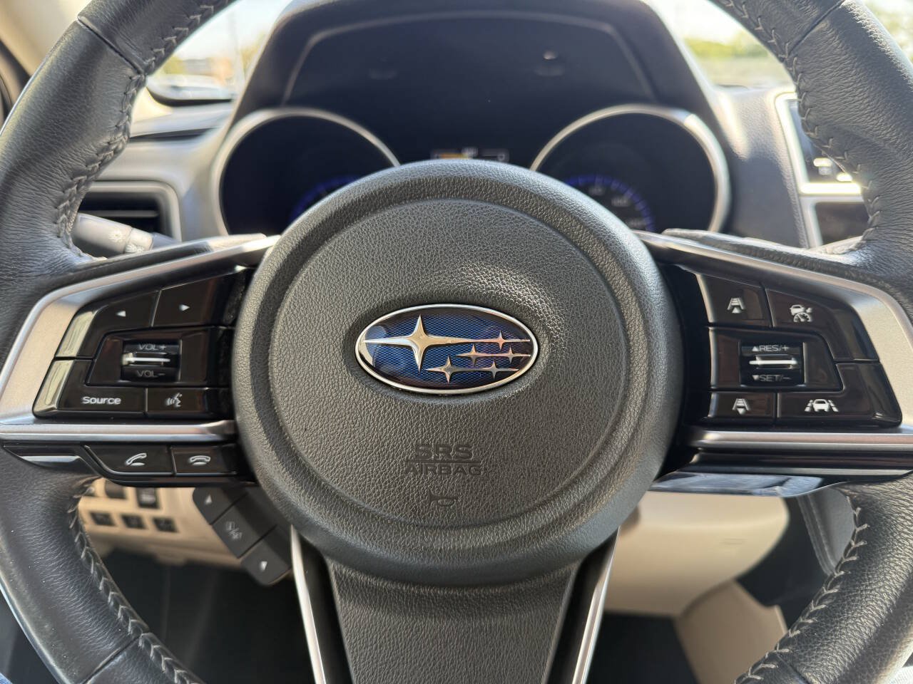 Used 2018 Subaru Outback 2.5i Limited AWD/4WD image 23