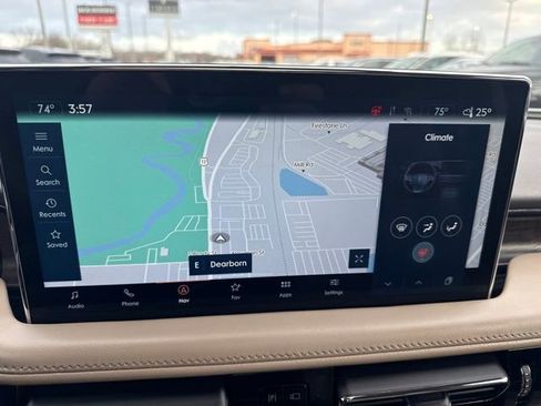 Certified 2023 Lincoln Nautilus Reserve w/ Luxury Package image 24