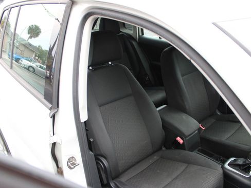 Used 2017 Volkswagen Tiguan Limited w/ Premium Package FWD image 19