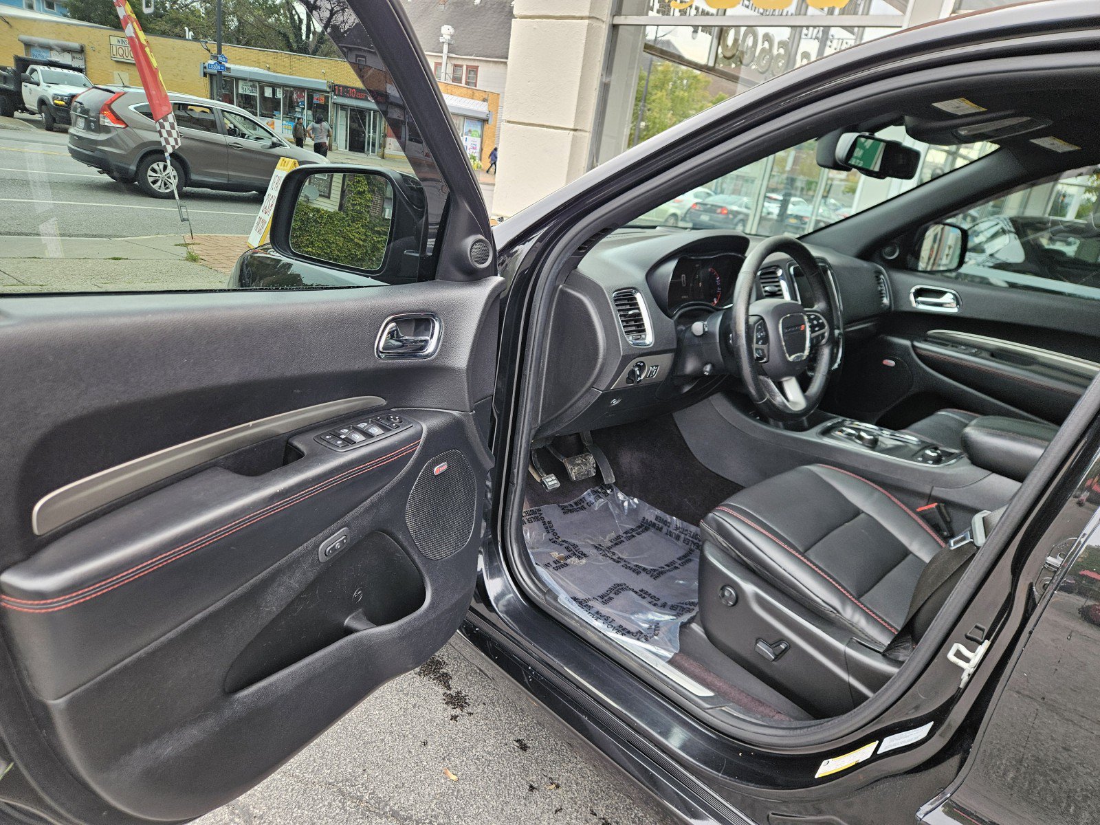 Used 2016 Dodge Durango R/T w/ Blacktop Package AWD/4WD image 26