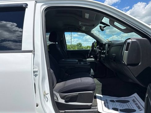 Used 2018 Chevrolet Silverado 1500 LT w/ All Star Edition AWD/4WD image 11