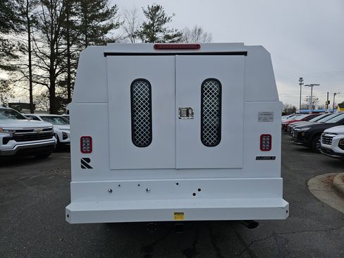 New 2025 Chevrolet Silverado 2500 W/T w/ WT Convenience Package image 4