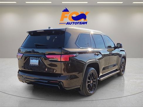 Certified 2024 Toyota Sequoia Limited image 5