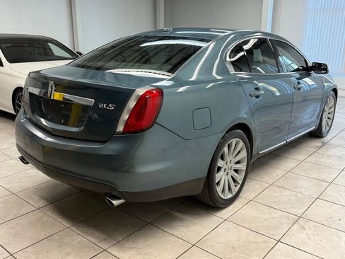 Used 2010 Lincoln MKS image 9