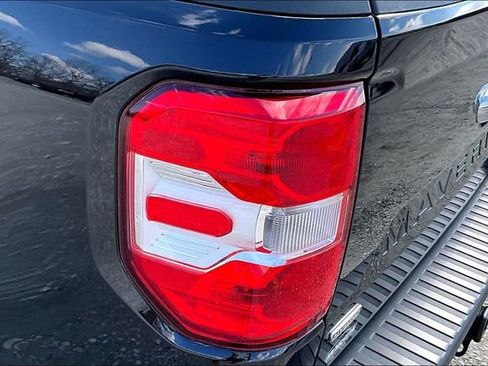 Used 2022 Ford Maverick XLT image 29