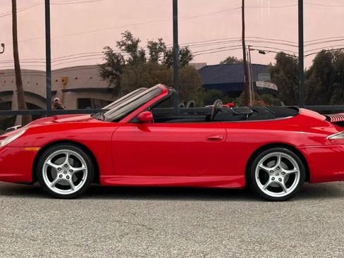 Used 2002 Porsche 911 Carrera 4 AWD/4WD image 7