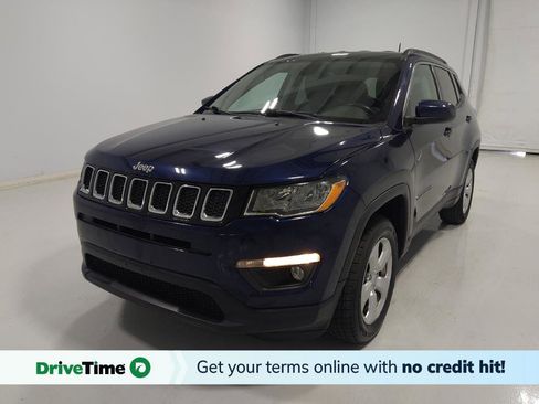 Used 2018 Jeep Compass Latitude AWD/4WD image 1