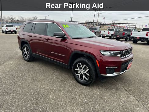 Used 2024 Jeep Grand Cherokee L Limited w/ Luxury Tech Group II image 9