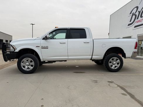 Used 2017 RAM 2500 Laramie image 8