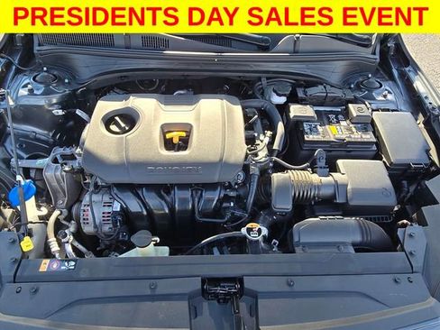 Used 2024 Kia Forte GT-Line image 21