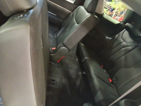 Used 2022 Hyundai Palisade SEL w/ 8P Bench Seat Package AWD/4WD image 9