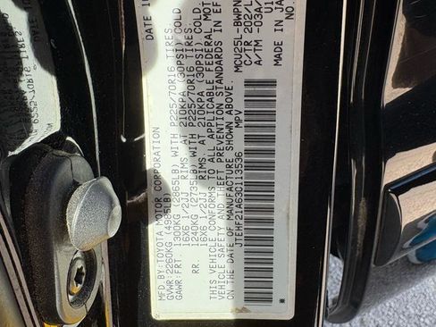 Used 2003 Toyota Highlander 4WD V6 image 37