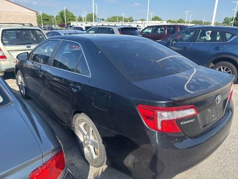 Used 2014 Toyota Camry SE FWD image 3