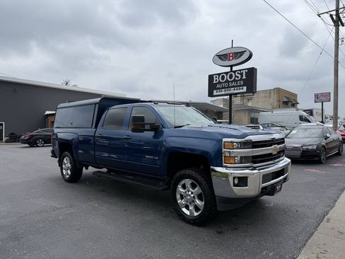 Used 2018 Chevrolet Silverado 2500 LT w/ LT Fleet Convenience Package AWD/4WD image 1