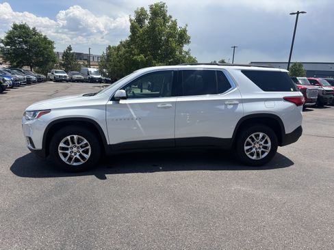 Used 2020 Chevrolet Traverse LT AWD/4WD image 4