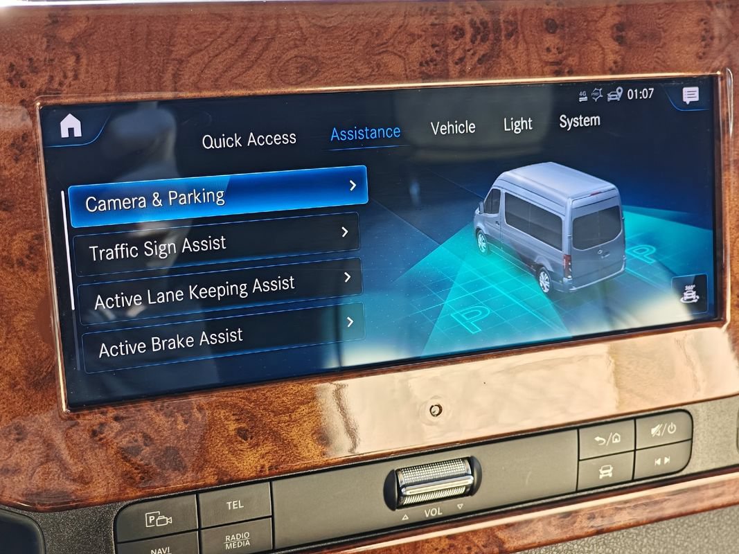 Used 2020 Mercedes-Benz Sprinter 3500 w/ Windows All Around Package image 52