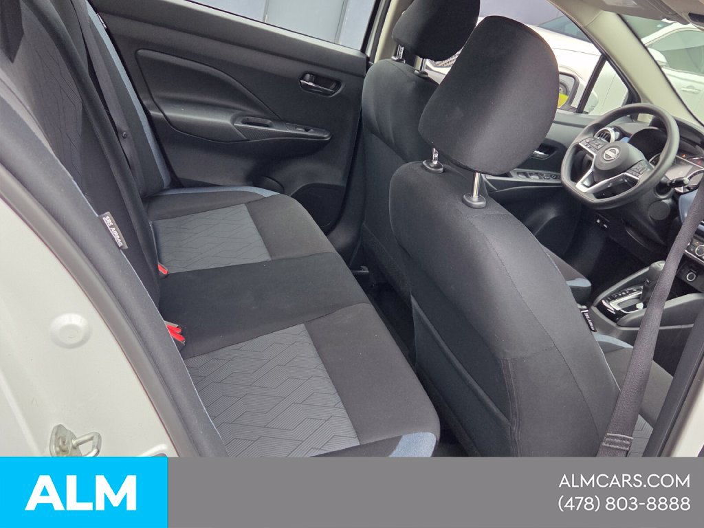 Used 2024 Nissan Versa SV FWD image 18