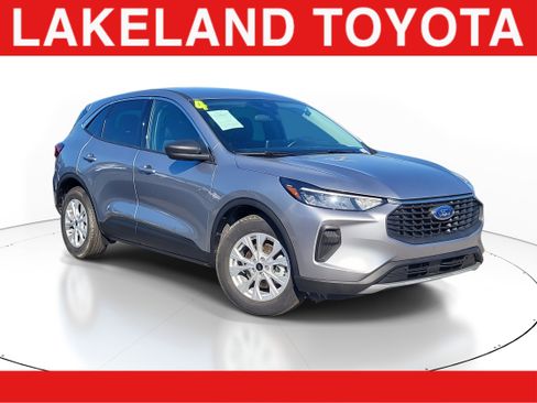 Used 2024 Ford Escape Active image 1