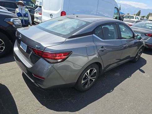 Used 2023 Nissan Sentra SV FWD image 3