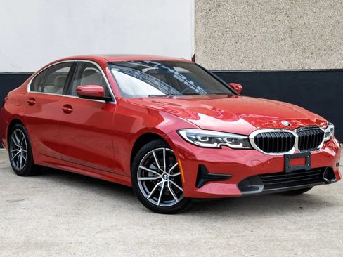 Used 2022 BMW 330i Sedan w/ Driving Assistance Package RWD image 6
