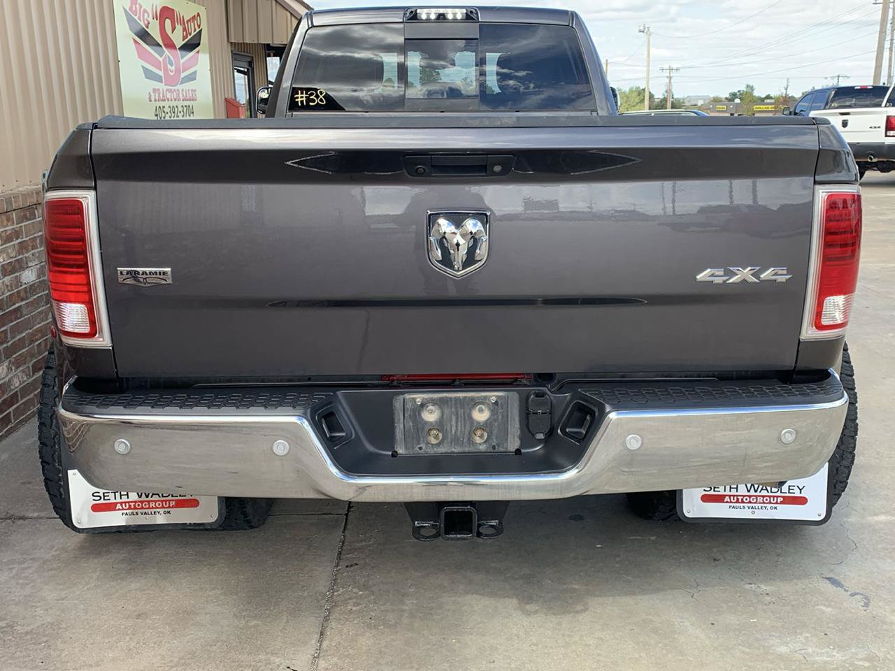 Used 2017 RAM 3500 Laramie AWD/4WD image 19