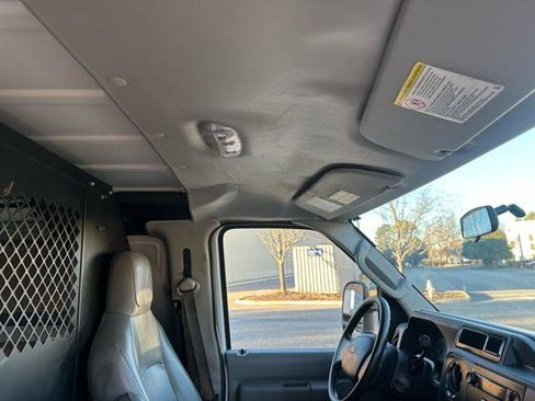Used 2014 Ford E-150 and Econoline 150 image 14