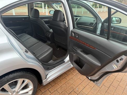 Used 2013 Subaru Legacy 2.5i Limited image 24